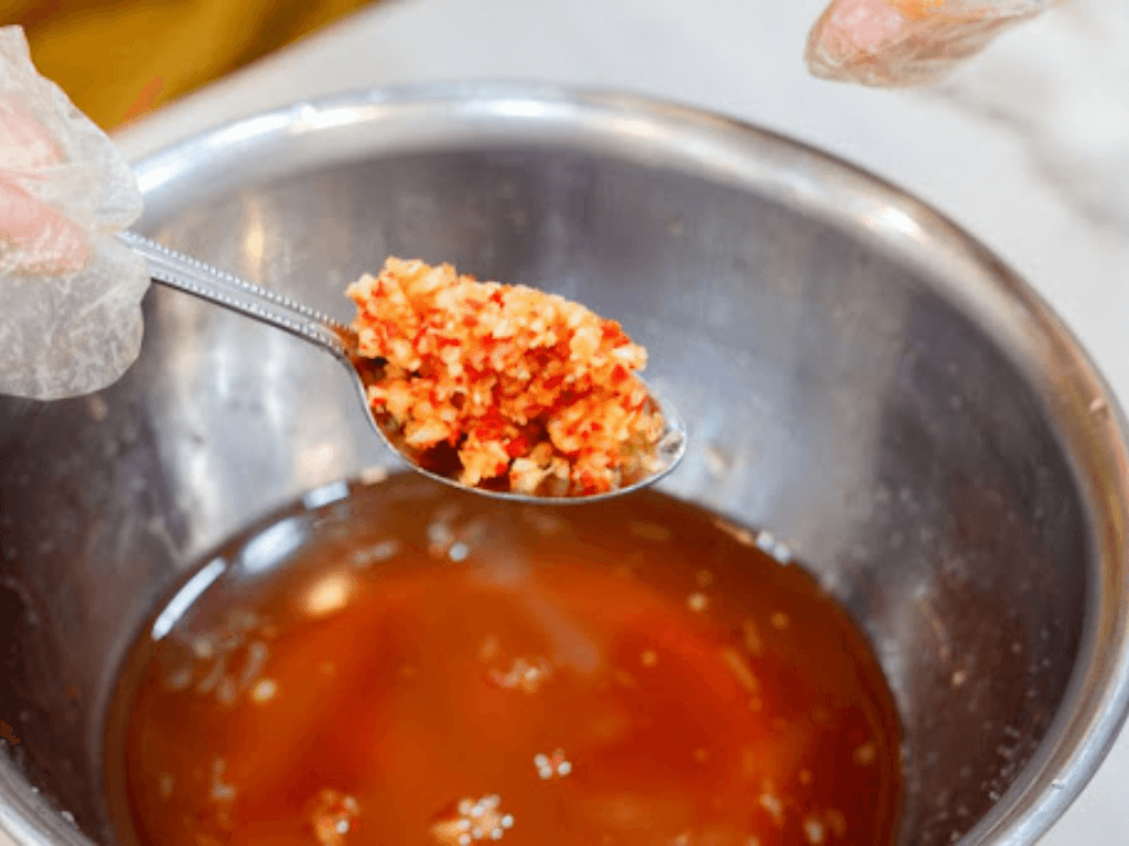 so-che-pha-nuoc-tron-linh-hon-cua-mon-nom