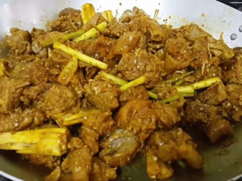 xao-lan-buoc-thang-hoa-cua-mon-an