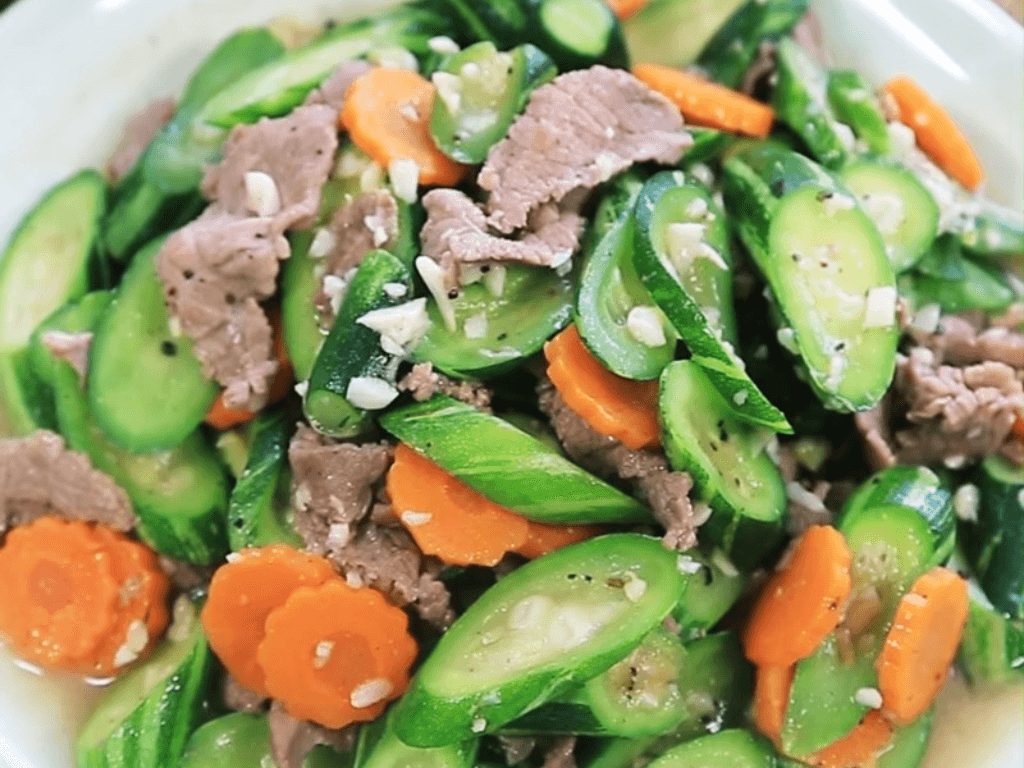 vi-sao-muop-nhat-xao-thit-bo-lai-gay-nghien-den-the