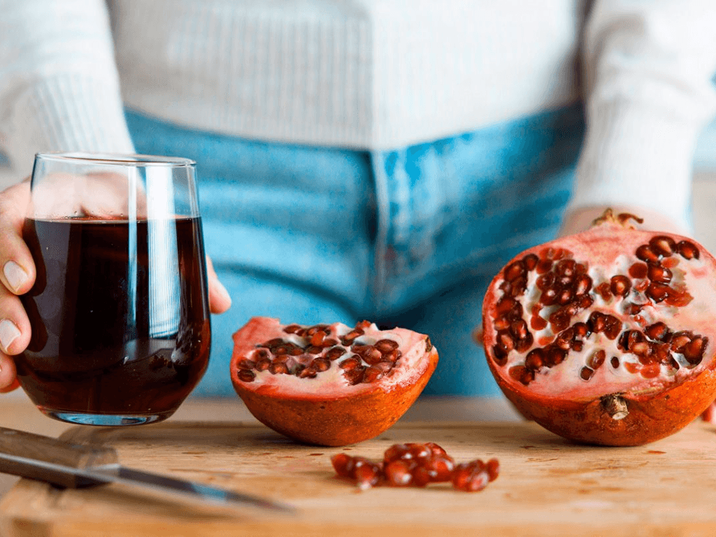 uong-nuoc-ep-luu-dung-cach-uong-sao-cho-tot-tranh-phan-tac-dung