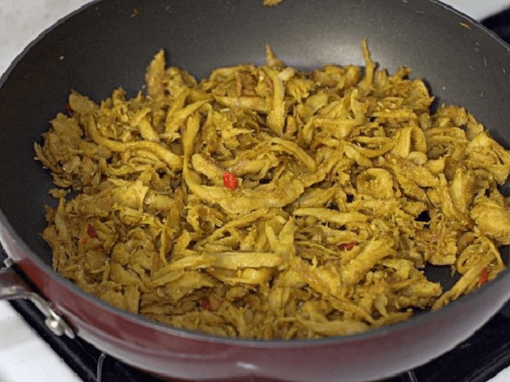 cach-lam-mi-can-xao-sa-ot-vua-cay-nong-vua-thom-nuc-mui