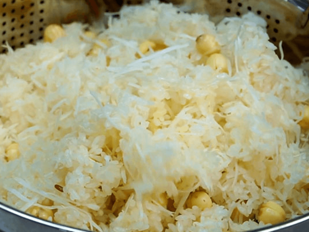 cach-nau-xoi-hat-sen-man-deo-mem-thom-bui-khong-bi-kho