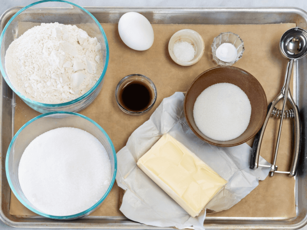 chuan-bi-nguyen-lieu-toi-gian-nhung-giup-banh-mem-chuan-tiem