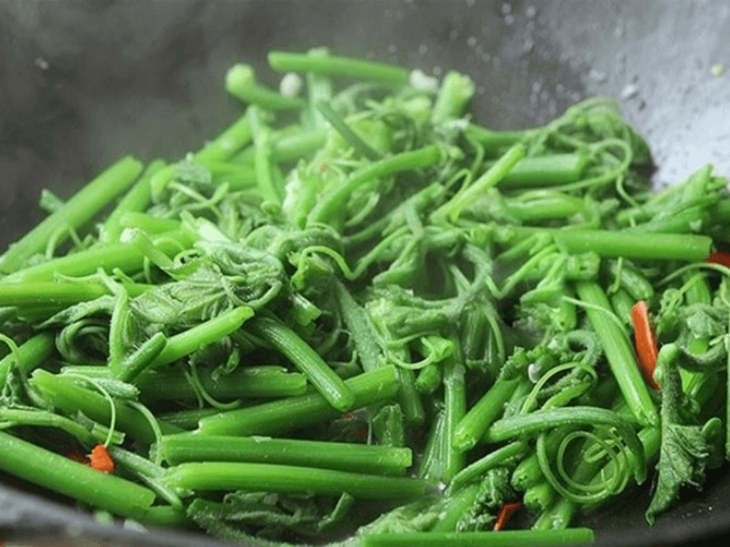 xao-rau-bi-voi-toi-bi-quyet-nhuc-nach-bua-com-gia-dinh