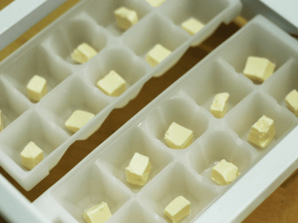 chuan-bi-phan-pho-mai-tao-nhan-beo-thom-tan-ngay-dau-luoi