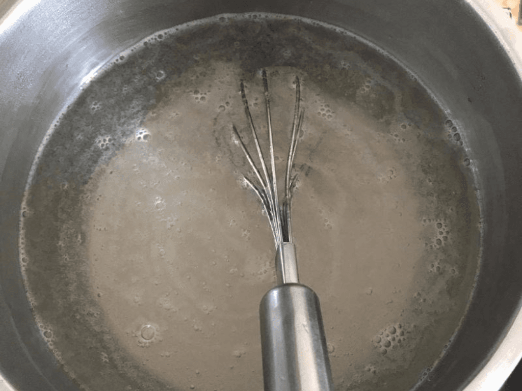 cach-nau-hon-hop-rau-cau-bi-quyet-de-thach-trong-khong-bi-von