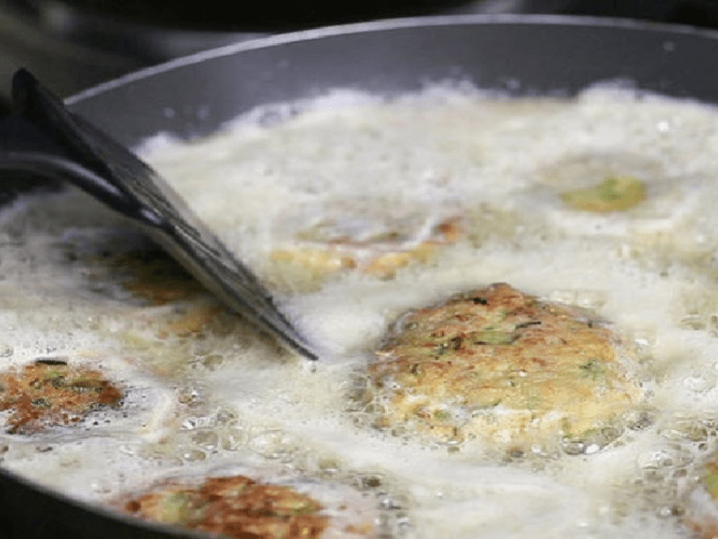 nan-chien-cha-dat-do-vang-deu-san-chac