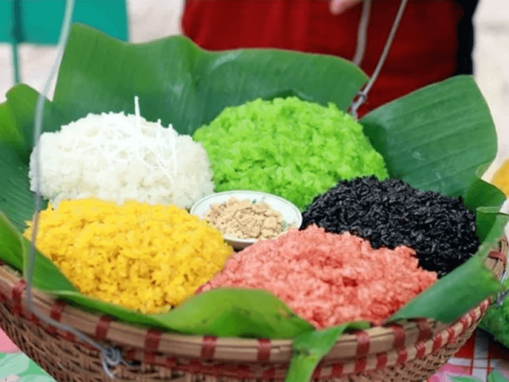 xoi-ngu-sac-mon-an-truyen-thong-dam-hon-tay-bac