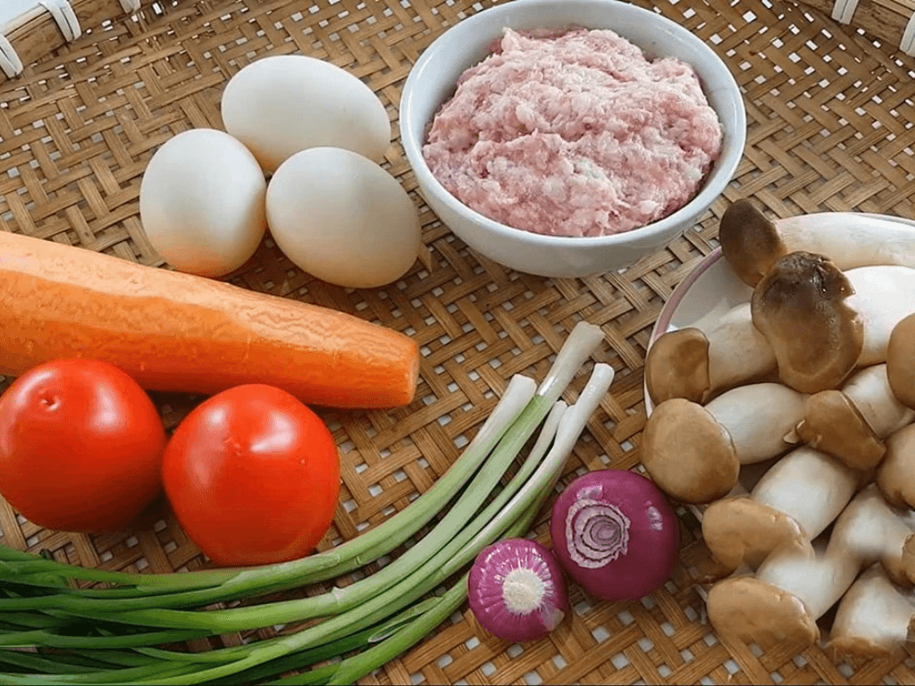 nguyen-lieu-can-chuan-bi-don-gian-nhung-du-vi