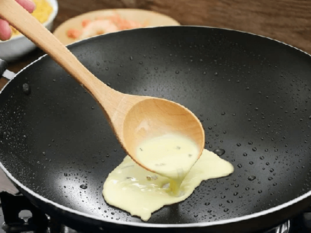 do-banh-xeo-chay-gion-tan-dung-ky-thuat