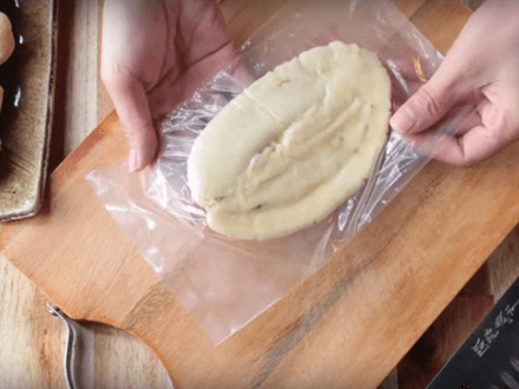 cach-ep-va-say-chuoi-kho-chuan-vi