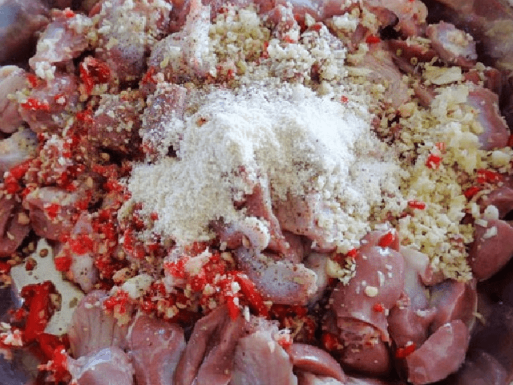 so-che-long-ga-buoc-quyet-dinh-gion-san-sat