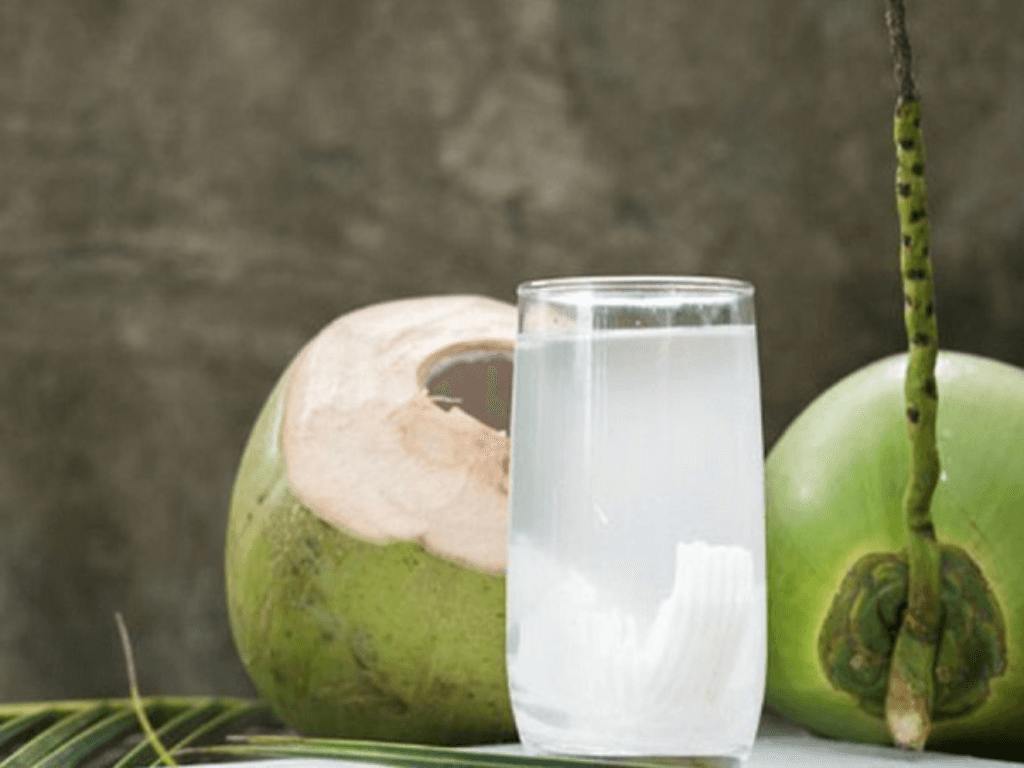 1-ly-nuoc-dua-bao-nhieu-calo-thong-tin-chi-tiet