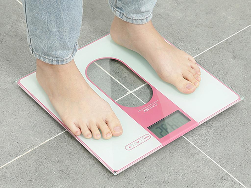 can-dien-tu-chinh-xac-hon-can-co