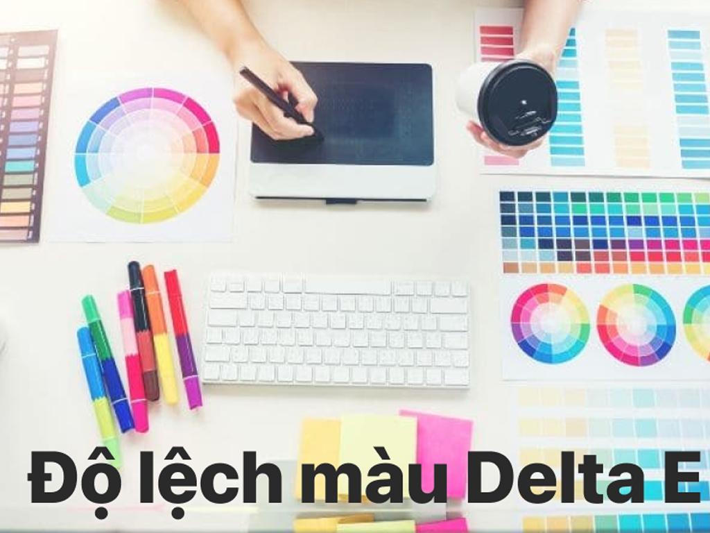 do-lech-mau-delta-E-la-gi