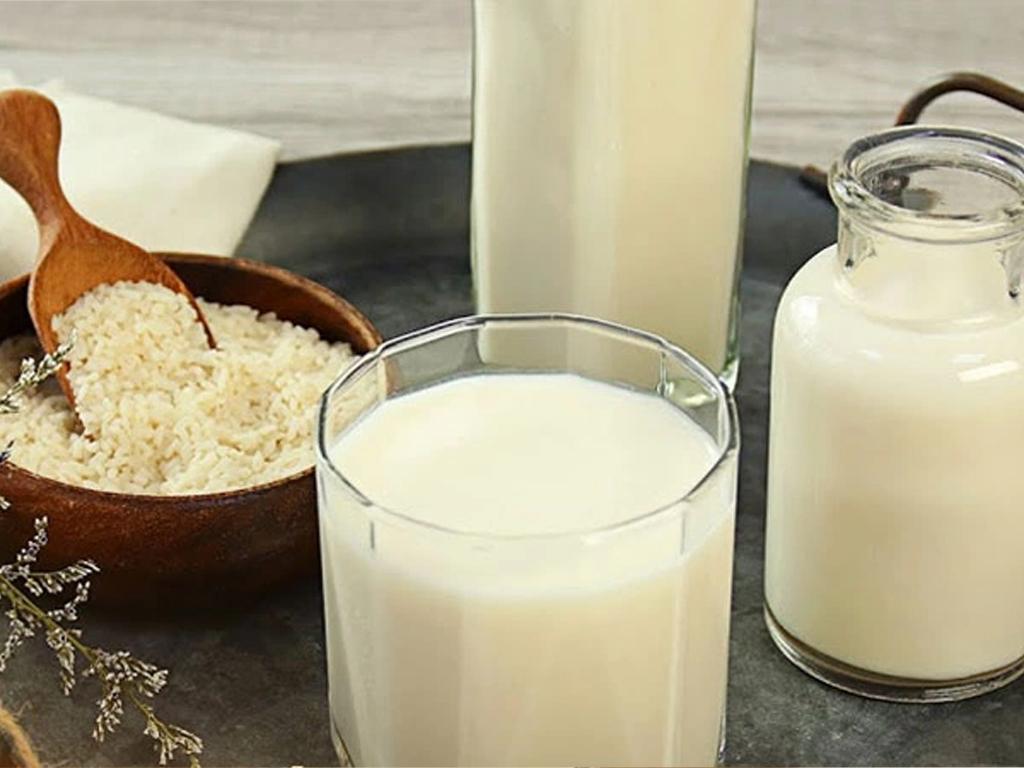 nguyen-lieu-lam-tra-sua-gao-rang-tai-nha