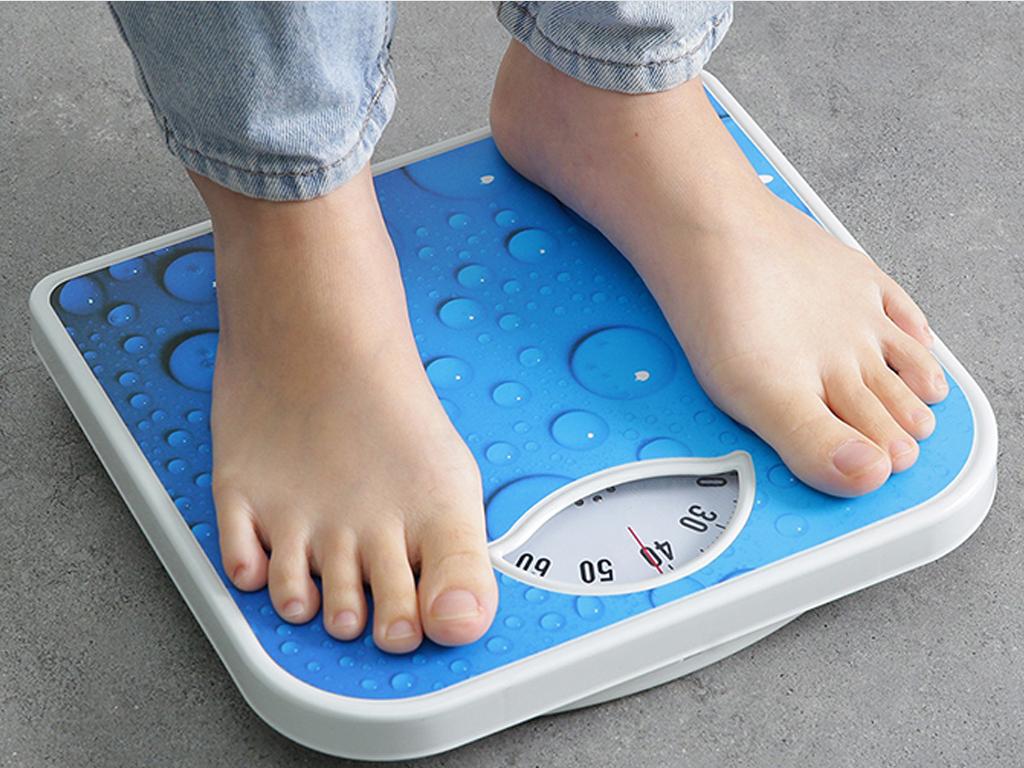 uu-nhuoc-diem-khi-su-dung-can-dien-tu