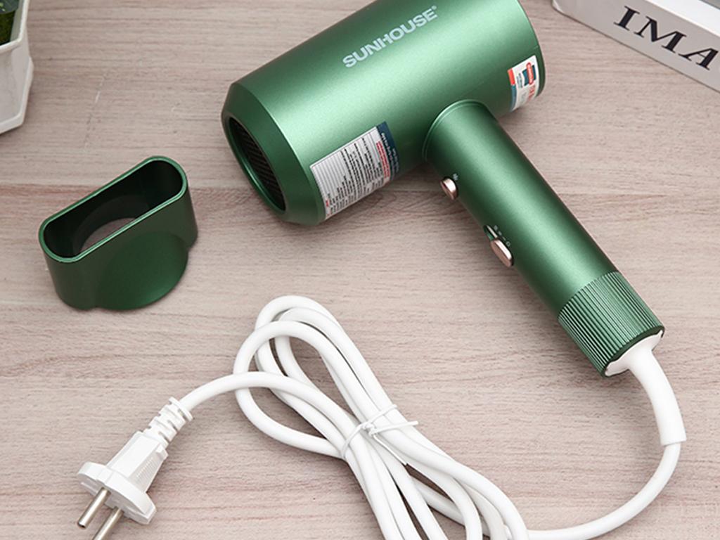 luu-y-khi-su-dung-may-say-toc