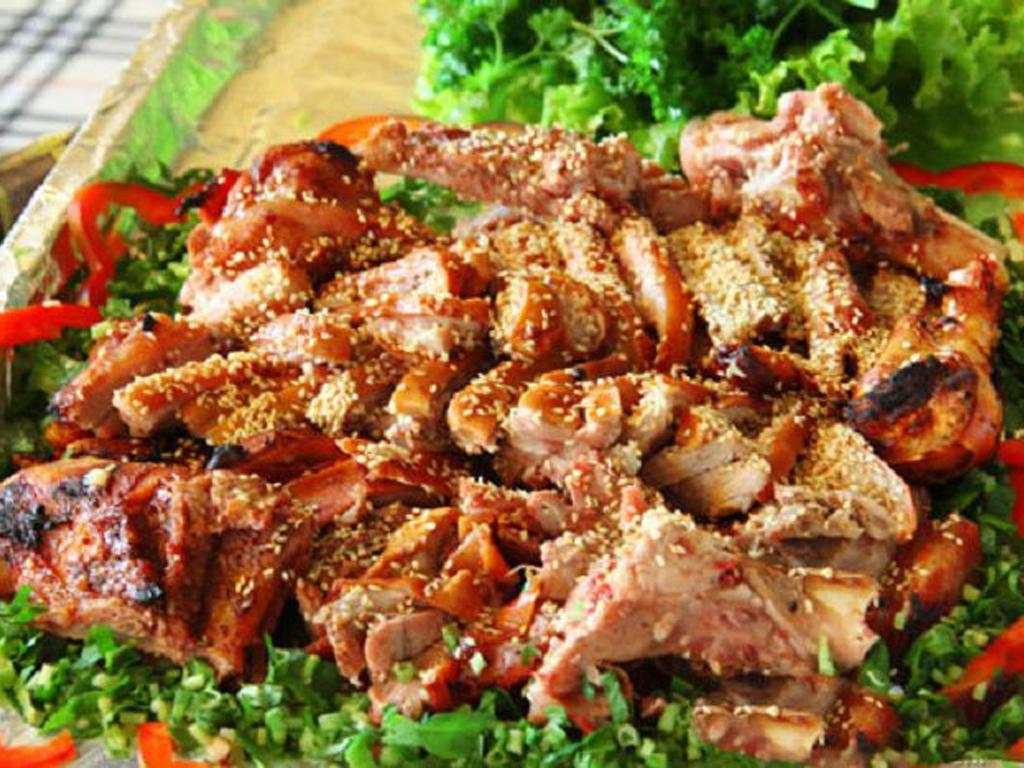 nguyen-lieu-lam-thit-lon-rung-nuong