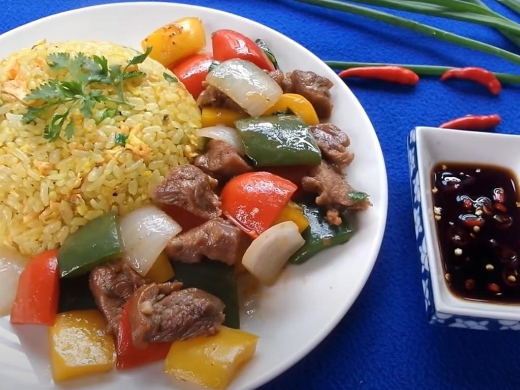 cach-lam-com-chien-bo-luc-lac-ot-chuong