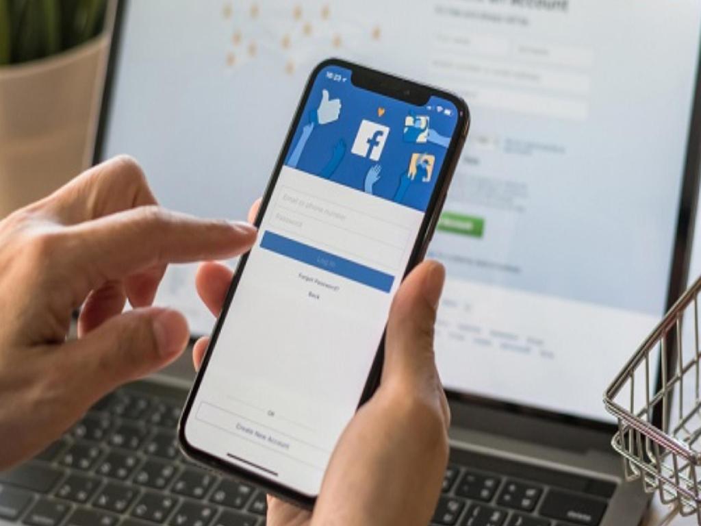 cach-xoa-trang-tren-face