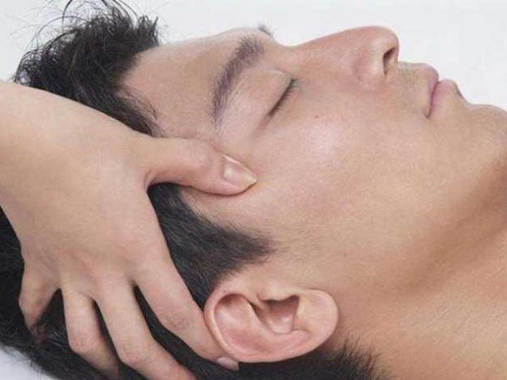 cach-bam-huyet-thai-duong