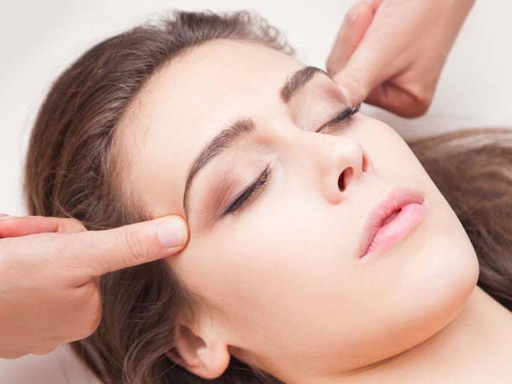 khi-nao-nen-bam-huyet-thai-duong