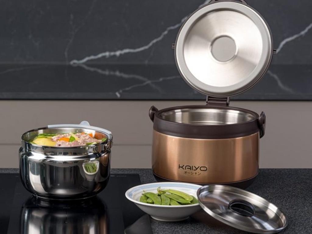 nen-mua-noi-nau-cham-hay-noi-u-tot-hon