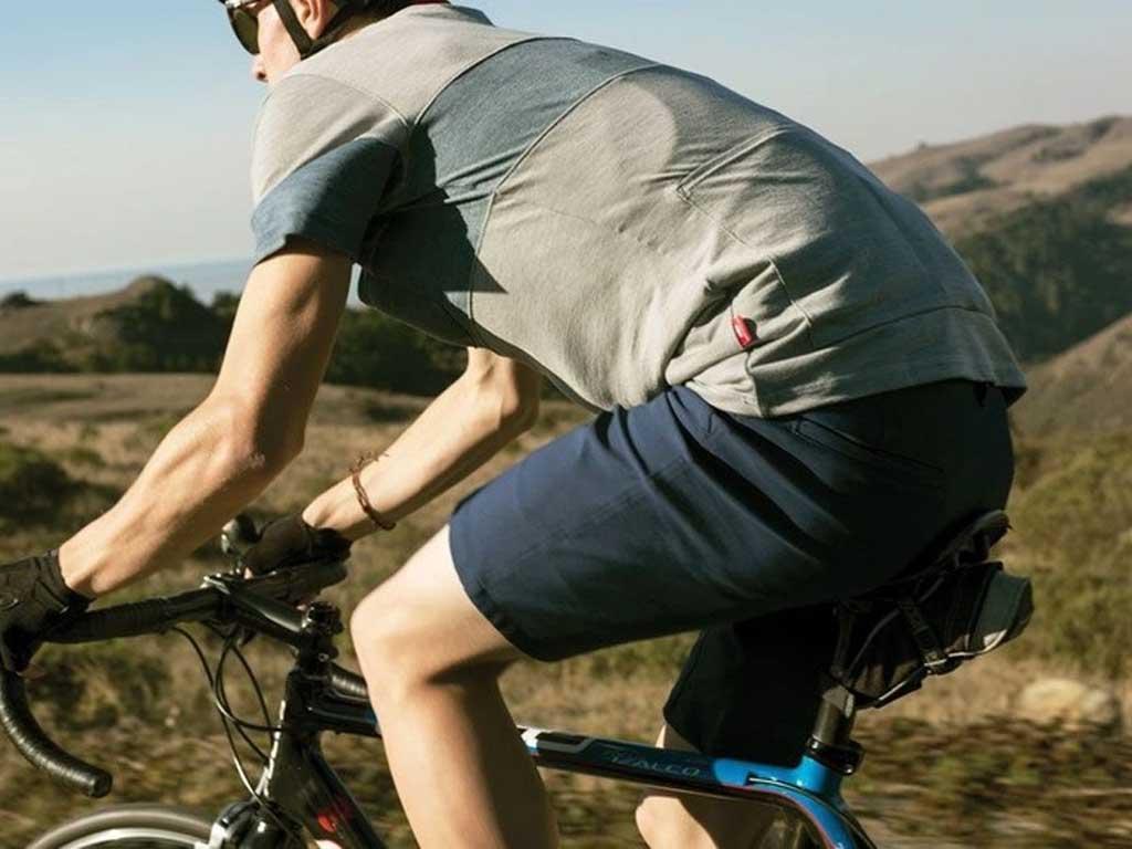 bi-dau-mong-khi-moi-di-xe-dap