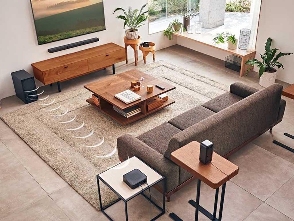 co-nen-mua-loa-thanh-sony