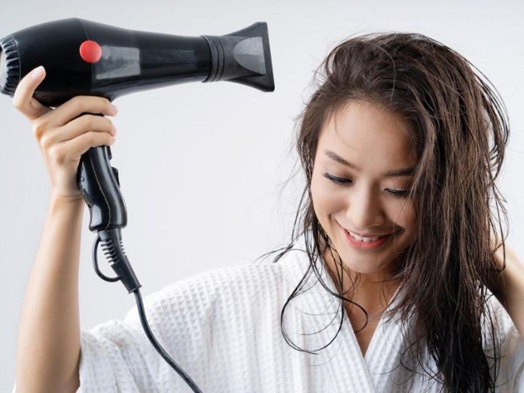 loi-ich-bat-ngo-cua-may-say-toc