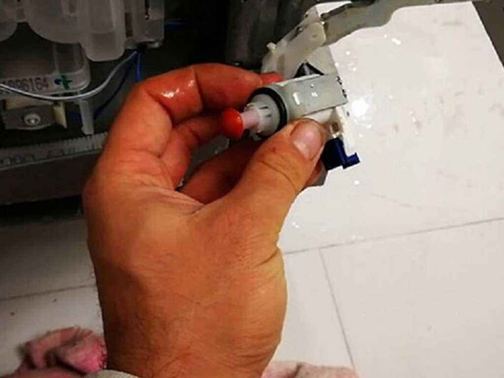 nguyen-nhan-may-sua-chen-bao-loi-E19