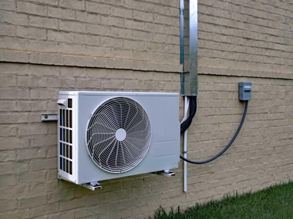 vi-tri-lap-dat-cuc-nong-dieu-hoa