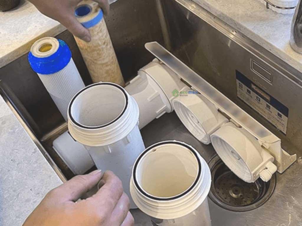 meo-tiet-kiem-may-loc-nuoc-karofi