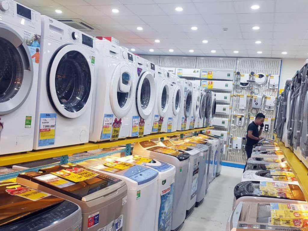 tim-hieu-hang-trung-bay-la-gi