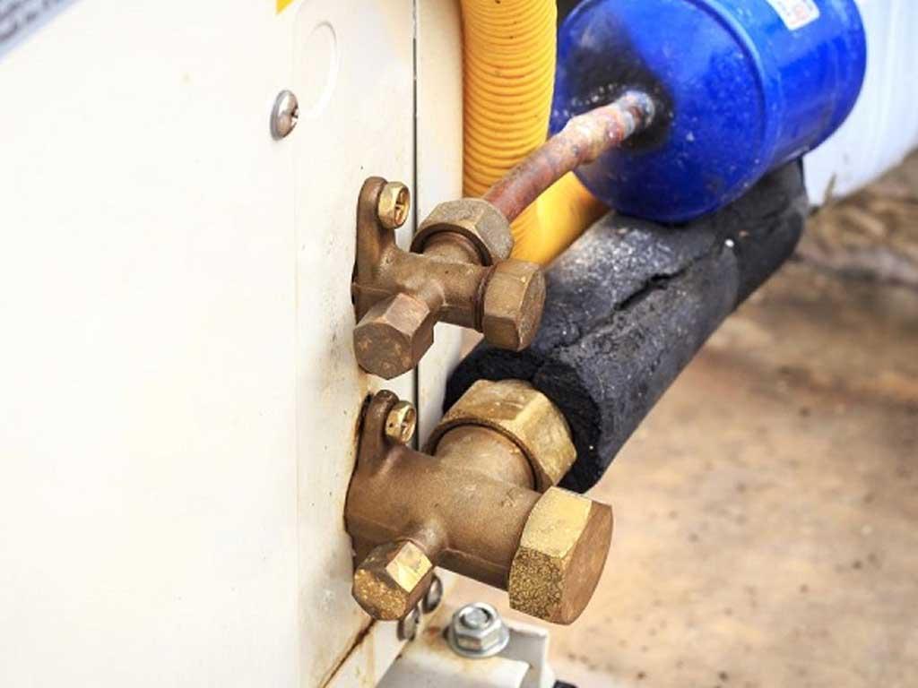 dau-hieu-van-tiet-luu-tu-lanh-bi-hong