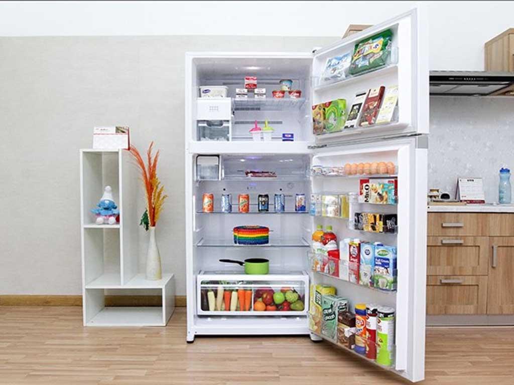 cach-ve-sinh-tu-lanh-toshiba-inverter