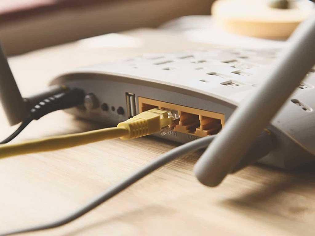 luu-y-khi-bien-router-thanh-bo-thu-wifi