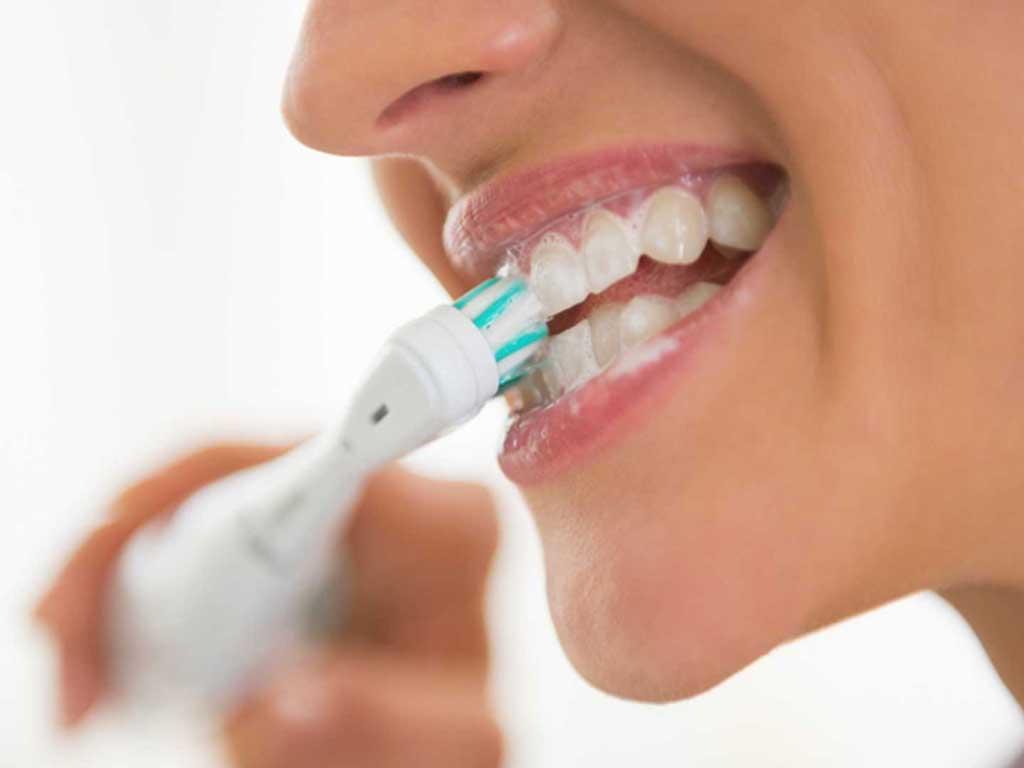 cach-lap-va-sac-ban-chai-dien