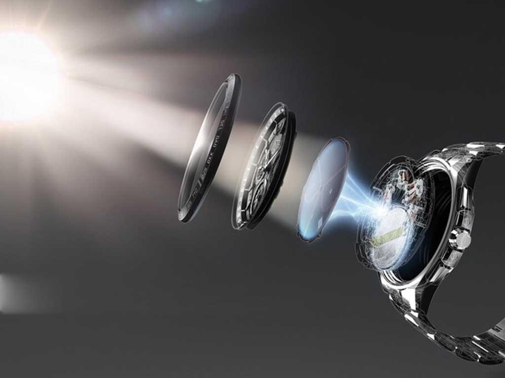 cach-sac-pin-dong-ho-nang-luong-mat-troi-casio-dung-cach