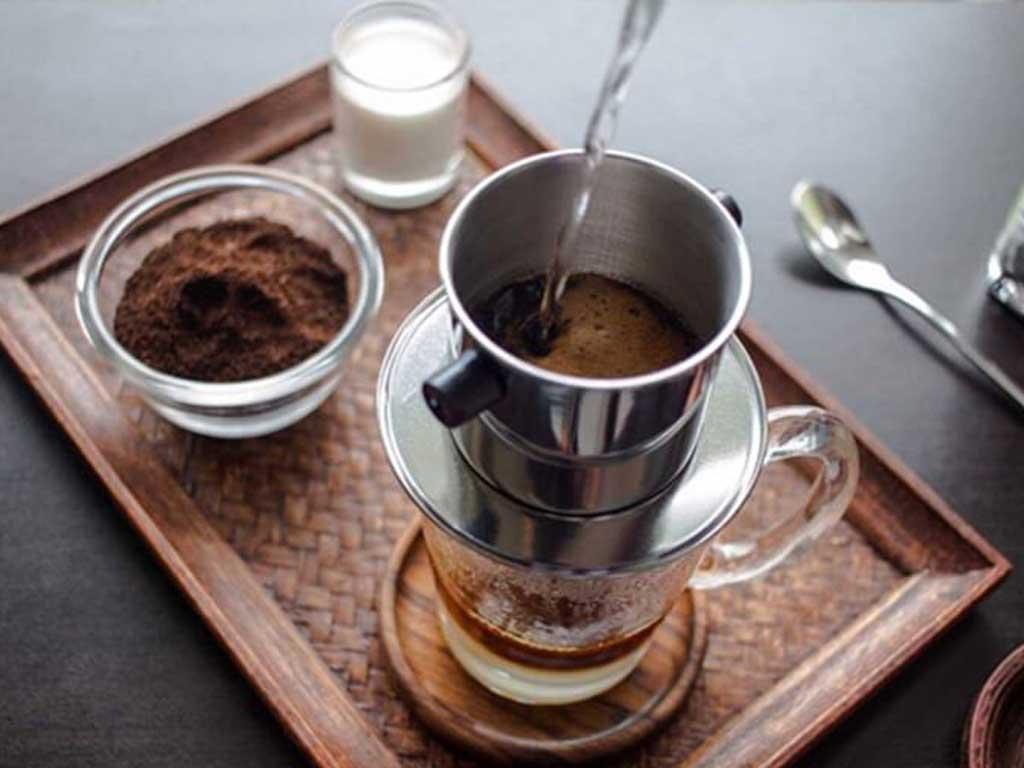 cach-lam-ca-phe-cot-dua-chuan-vi