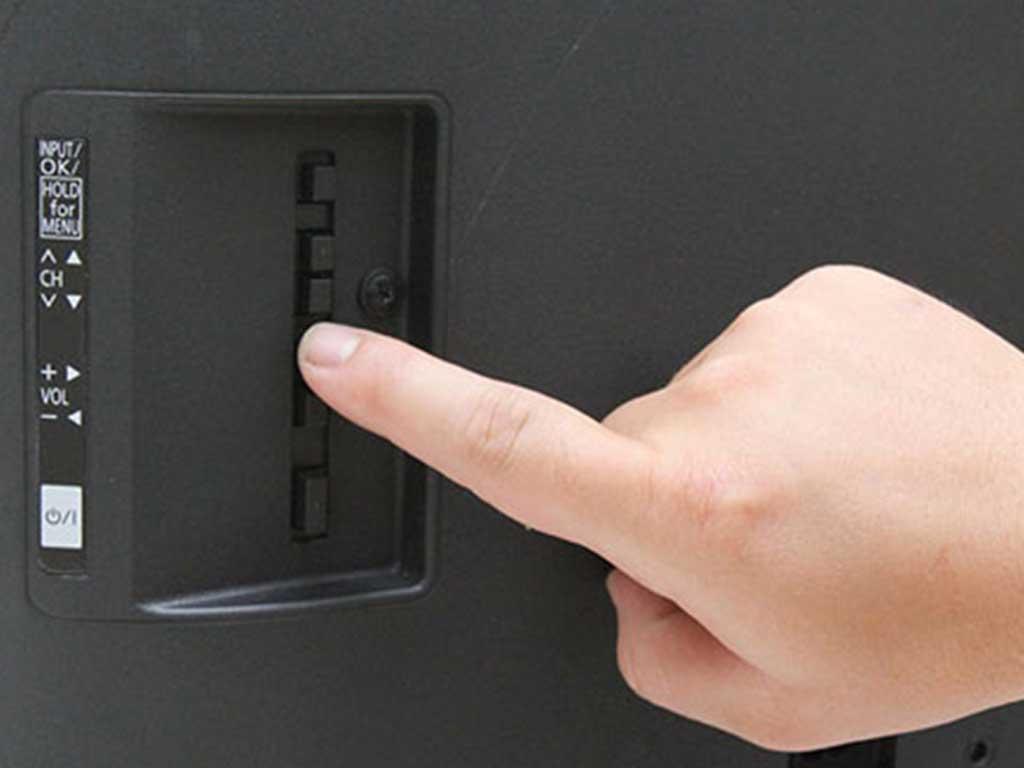 nut-nguon-tivi-sharp-o-dau