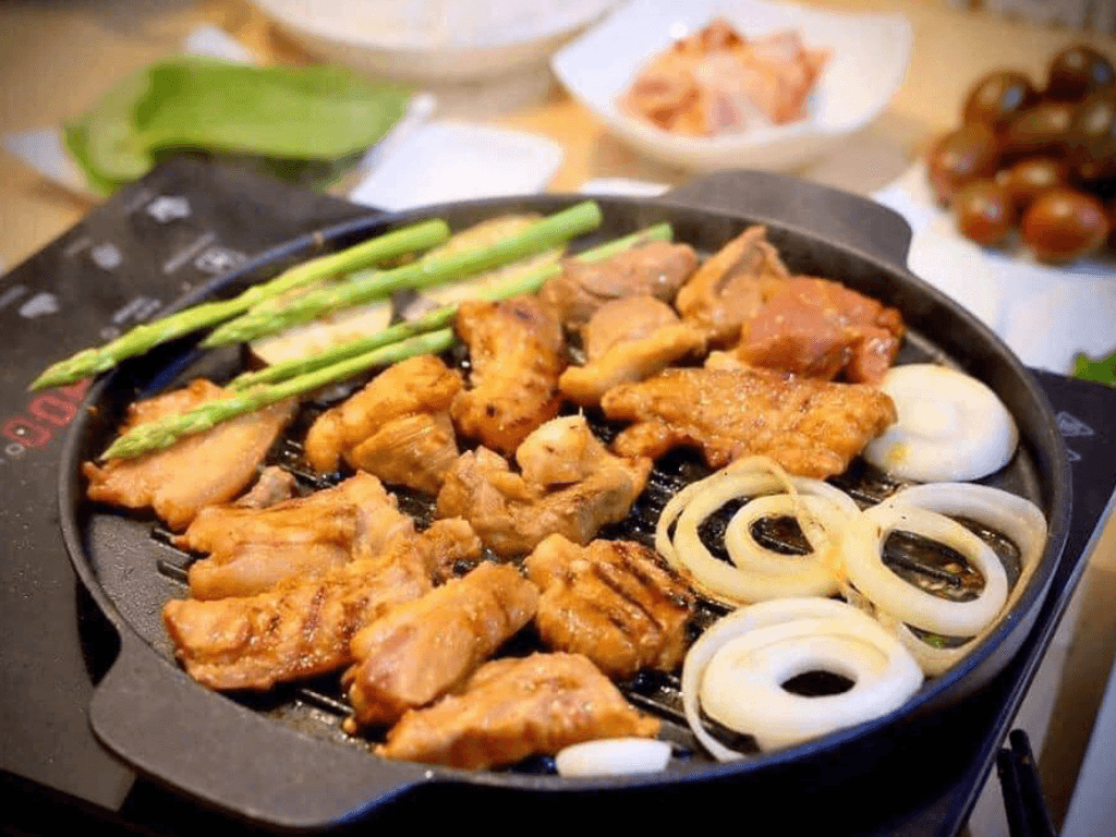 cach-dung-bep-nuong-dien-khong-khoi