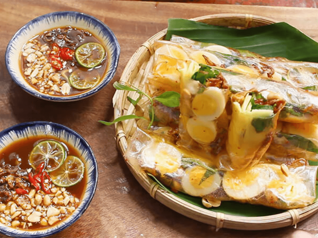 banh-trang-cuon-trung-cut