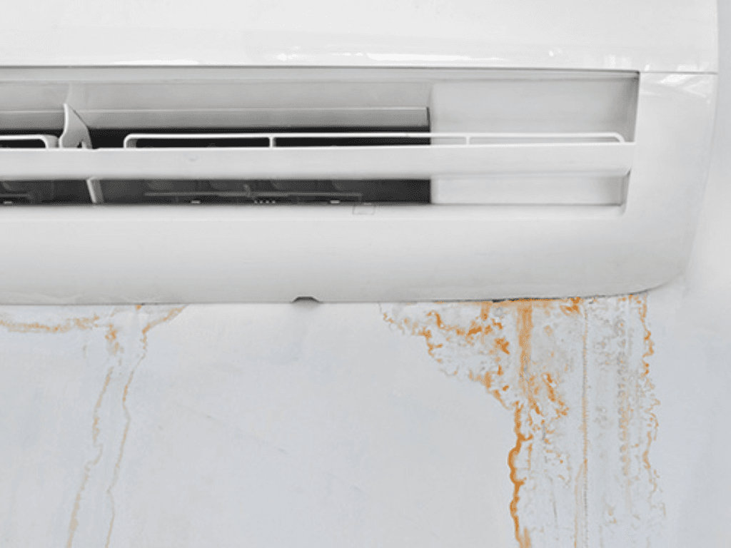 cuc-nong-dieu-hoa-chay-nuoc-o-ong-dong