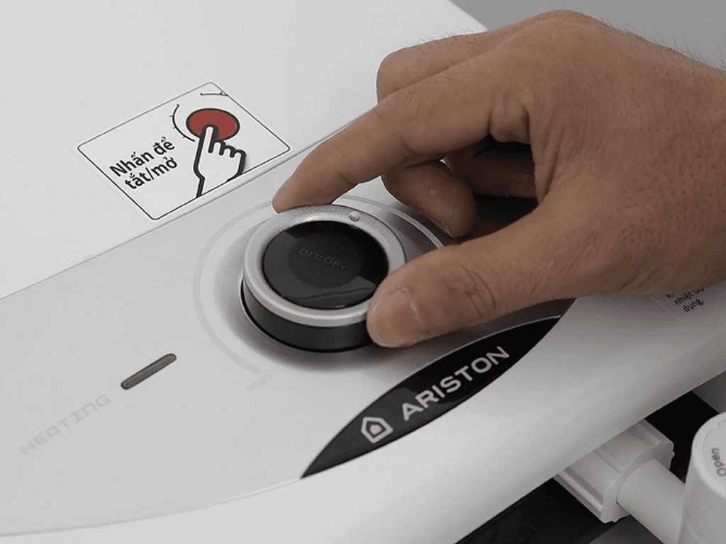 may-nuoc-nong-ariston-khong-nong