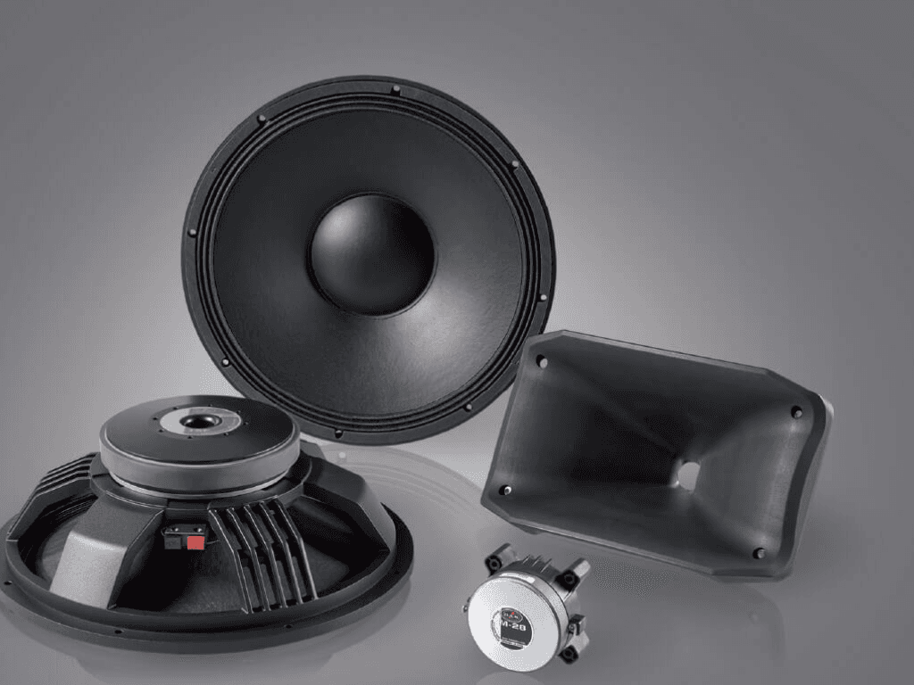 Cach-chon-loa-dien-dong-phu-hop-voi-nhu-cau-nghe-nhac