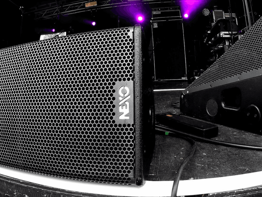 Ung-dung-thuc-te-cua-loa-dien-dong-trong-doi-song