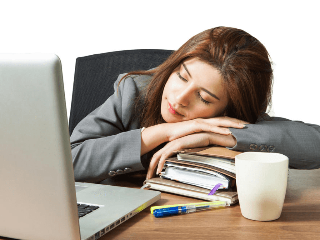 Vi-sao-ngu-trua-day-lai-bi-dau-dau