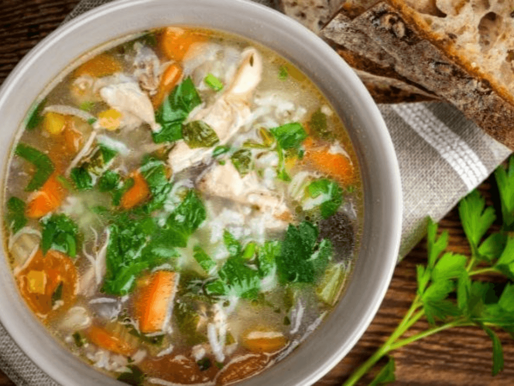 An-banh-canh-thit-co-gay-tang-can-khong